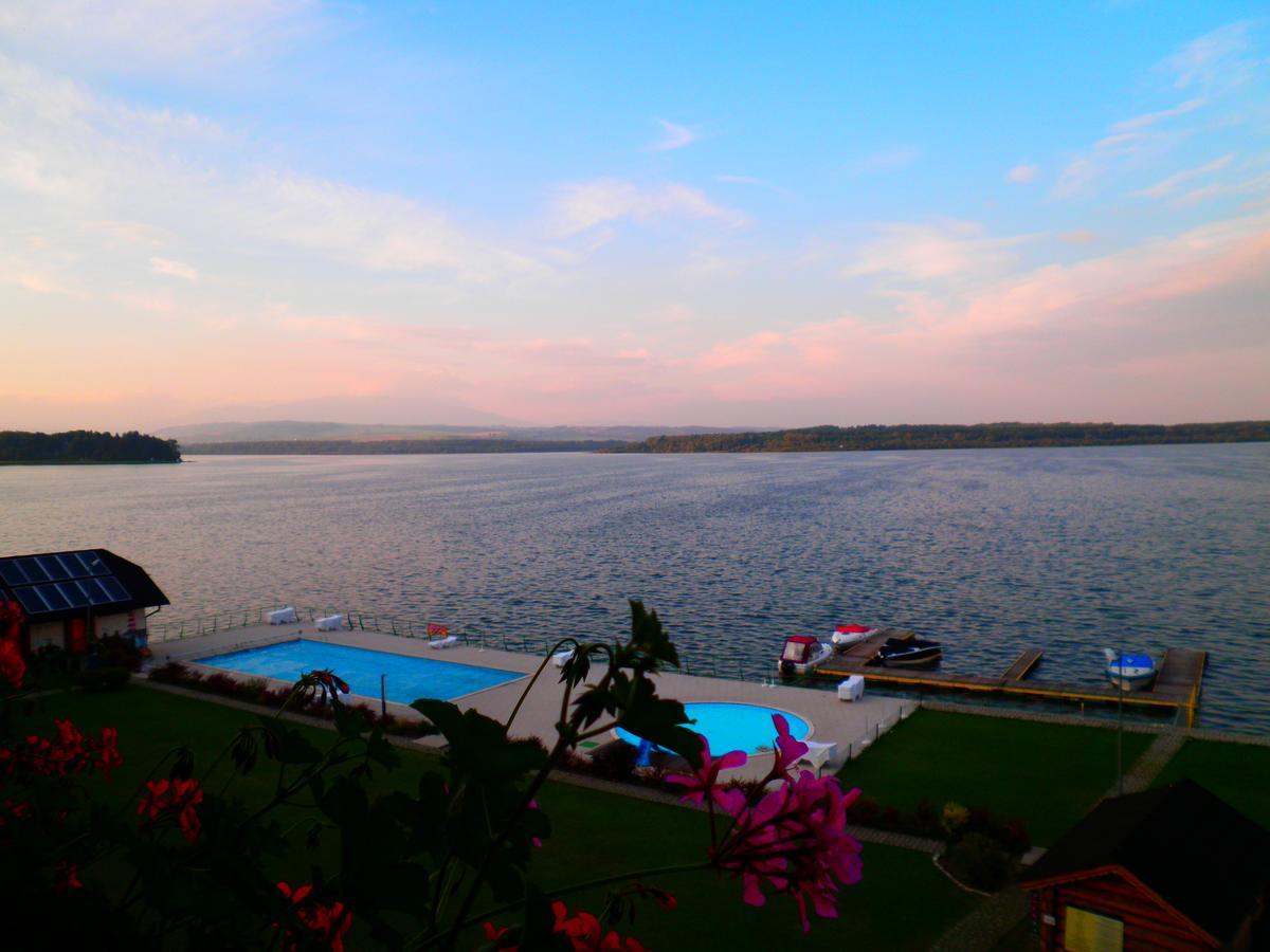 Slanicky Dvor Hotel Námestovo Екстериор снимка